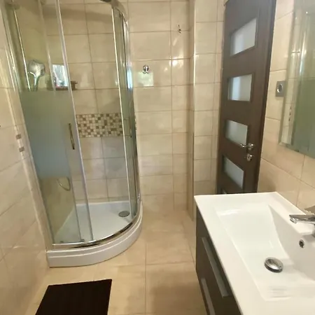 Kisduna Haz Apartment